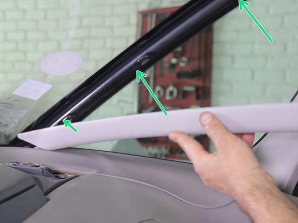 Agrafer le second montant