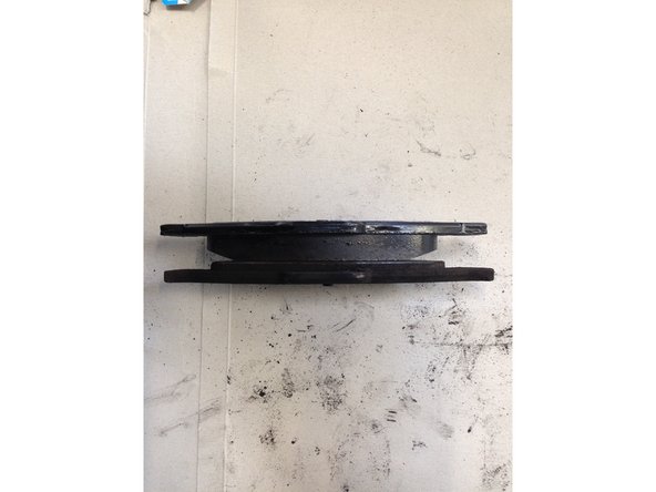 Vérifier que les nouvelles plaquettes correspondent  bien au anciennes