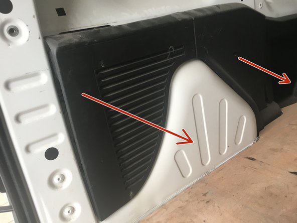 Dégarnir les habillages en les déclipsant