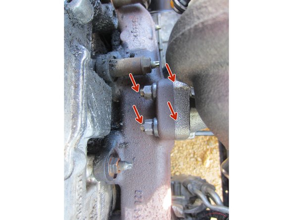 
Secure the turbo with the 4 nuts
