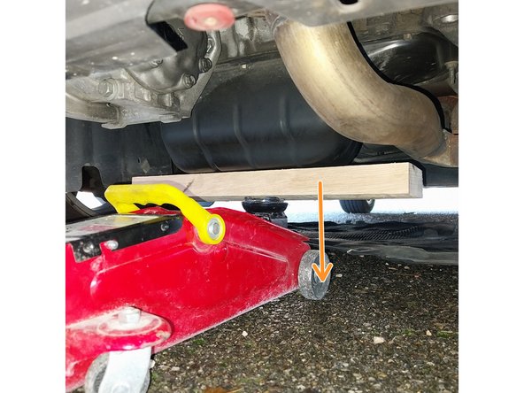 Libérer le moteur en abaissant le crique progressivment