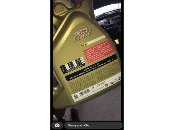 J'utilise 4,1 litres d'huile Castrol Longlife 5w30 préconisée par VOLKSWAGEN