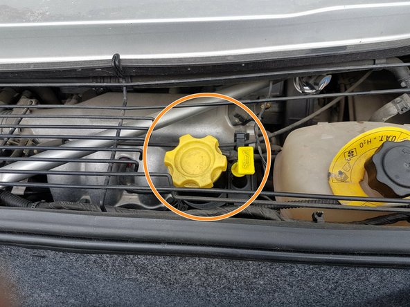 Attention un excès d'huile peut engendrer une casse moteur.