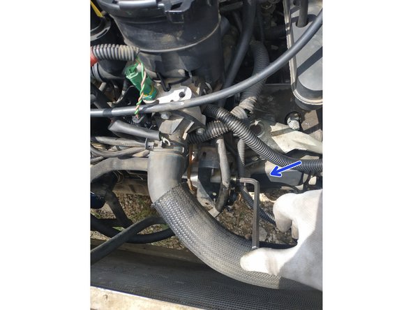 visser les 3 vis à la main