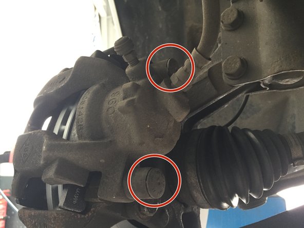 Remonter les cache de l'étrier