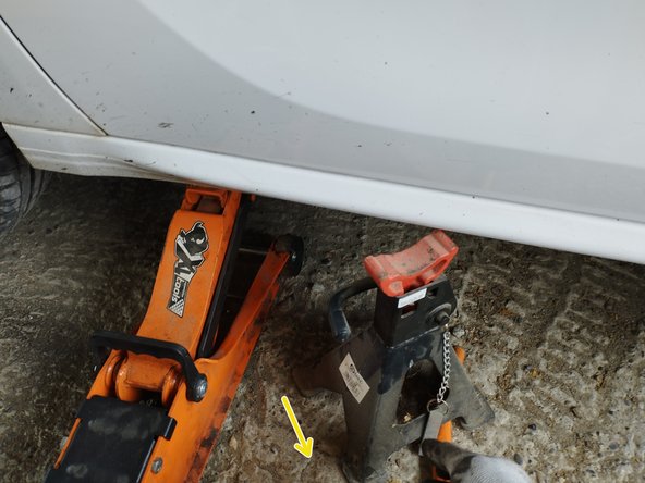 Si vous utilisez une clé à choc, réglez en position mini. Par expérience, je sais que je ne dépasse pas le couple de serrage en procédant ainsi.