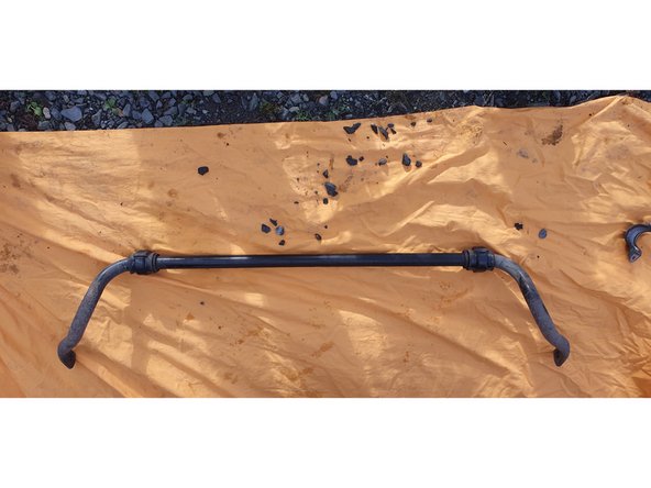 Avant de retirer les silents-bloc usagés bien faire attention au sens dans lequel ils etaient montés