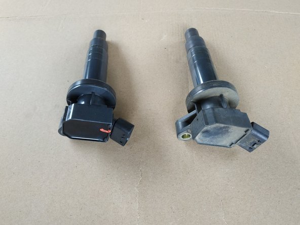 comparer l'ancienne bobine avec la nouvelle pour s'assurer de la compatibilité