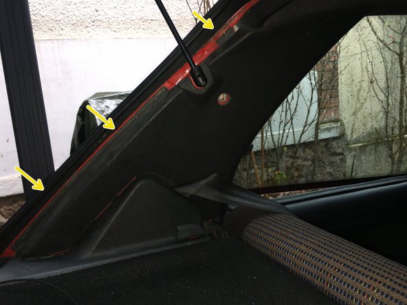 
Replace the tailgate seal on the plastic
