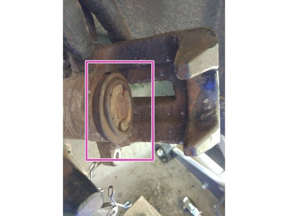 Piston entièrement repoussé.