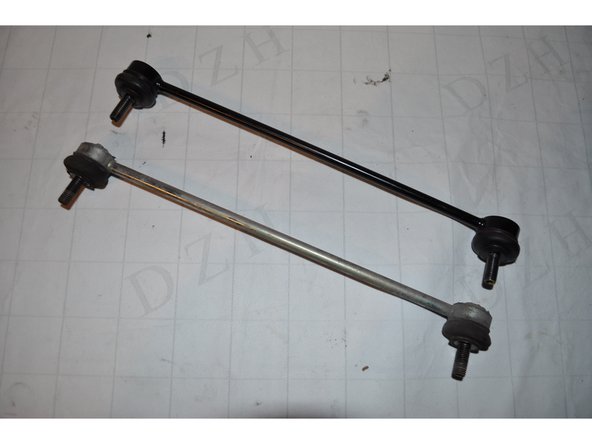 Comparer la nouvelle biellette et l'ancienne