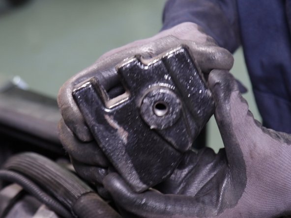 Extraire la masse, attention elle est lourde à manipuler