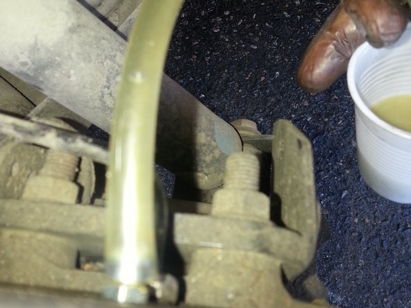 Cette étape est plus aisée à deux personnes