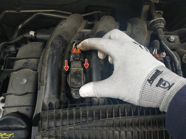 brancher la prise (on doit entendre un &quot;clic&quot;)