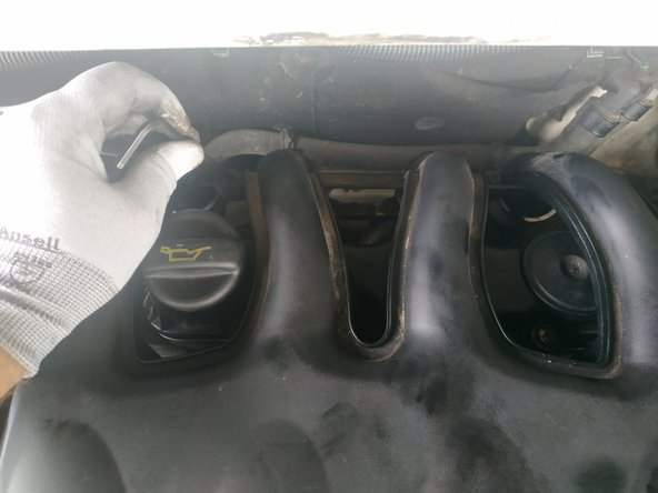 J'en ai profité pour le nettoyer car la vanne EGR l'avait pas mal encrassé.