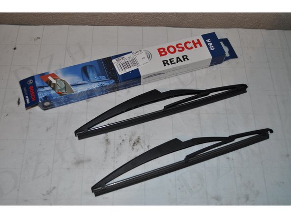 Sortir le balai perpendiculairement au bras.