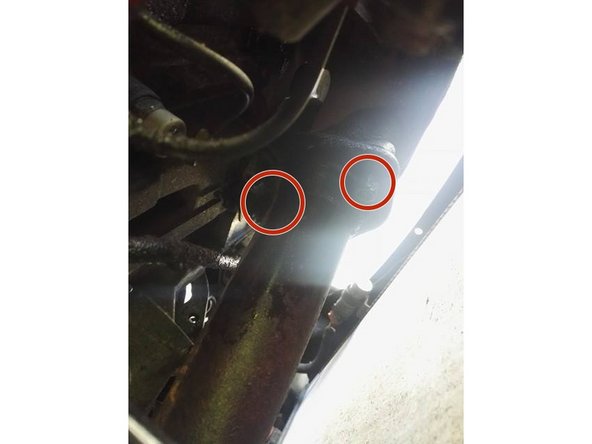 3eme photo après déculassage pour vous aidez à repérer les positions des 3 écrous plus facilement