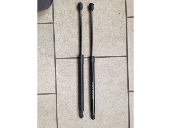 Vérifier que l'ancien vérin correspond au nouveau