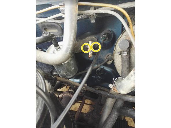 Si vous changez également les conduites en alu, vous pouvez &quot;écraser&quot; ces dernières pour faciliter l'extraction des durites (souvent collées avec le temps)