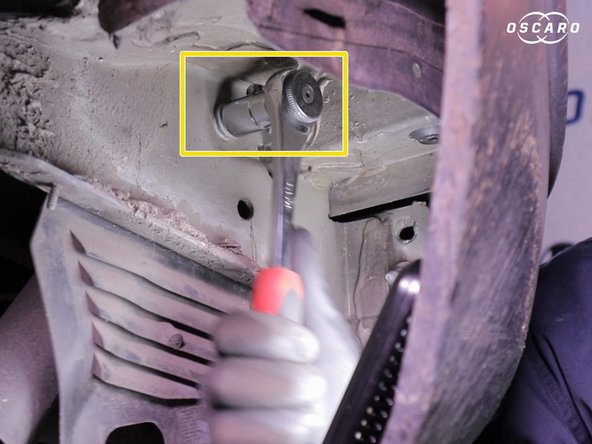 Une fois dévisser retirer la vis