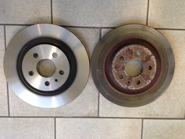 Vérifier que le nouveau disque correspond bien à l'ancien