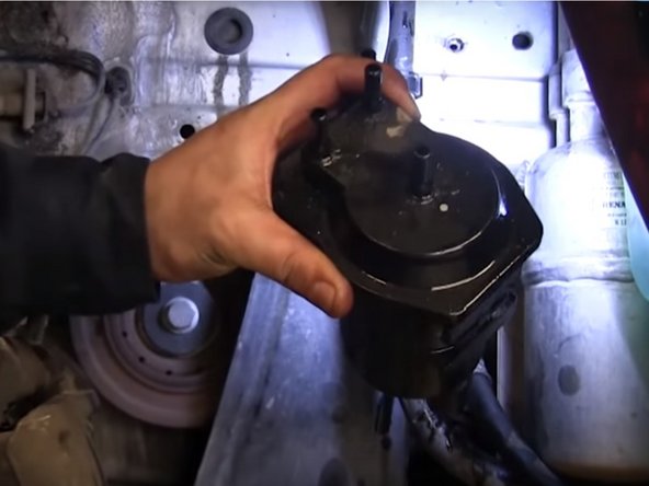 Retirer le filtre à gasoil
