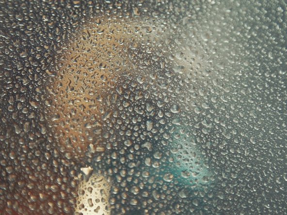 
Clean the window before driving
