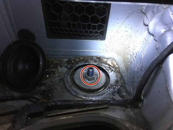 Visser l'écrou de 18