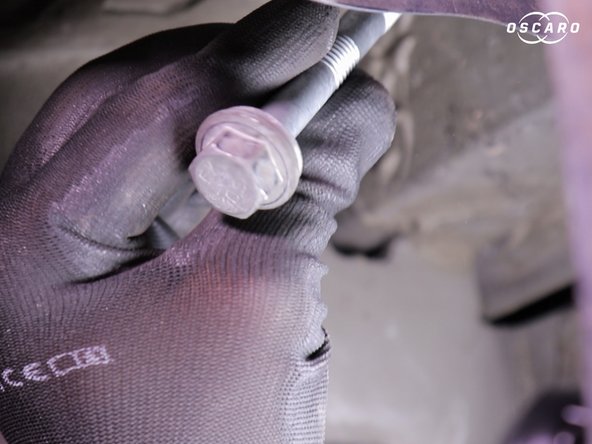 Une fois dévisser retirer la vis