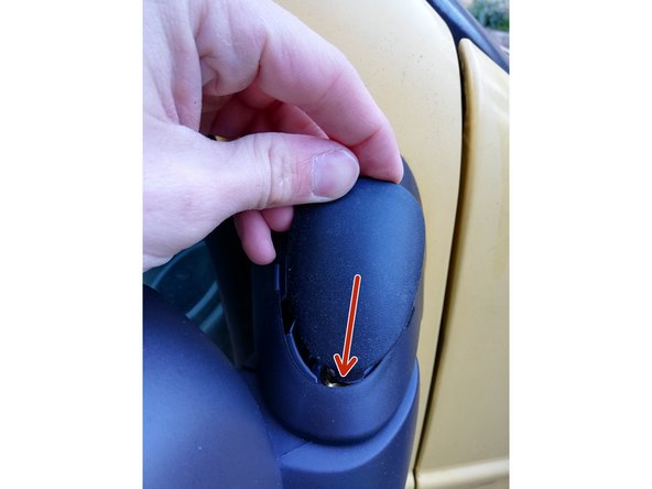 
Replace the plastic protections
