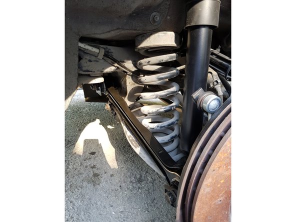 Le remontage s'effectue en sens inverse.