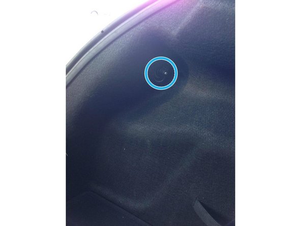 Vous pouvez le serré au maximum pour qu'il ne bouge plus.