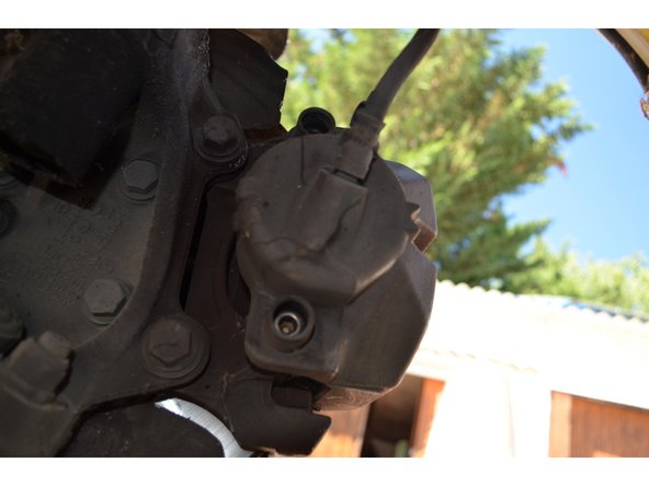 Retirez les capuchons.