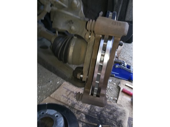 Couple de serrage =10 daN/m