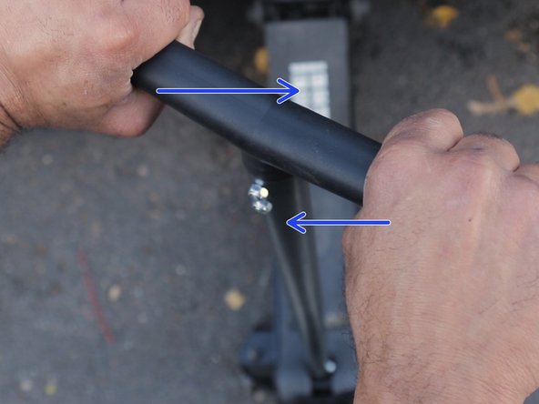 Retirer le cric hydraulique