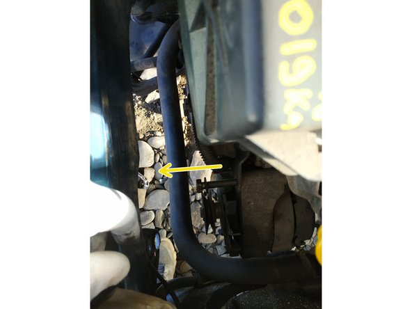 
then the top screw, 16mm key
