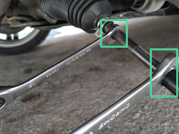 
Screw the outer ball joint back in the same number of turns as when it was removed.
