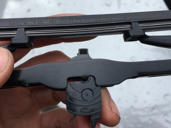 Prenez votre nouveau balai d'essuie-glace