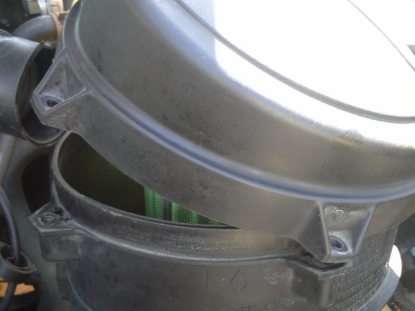 Pour cela, il vous suffit de le tirer vers le haut