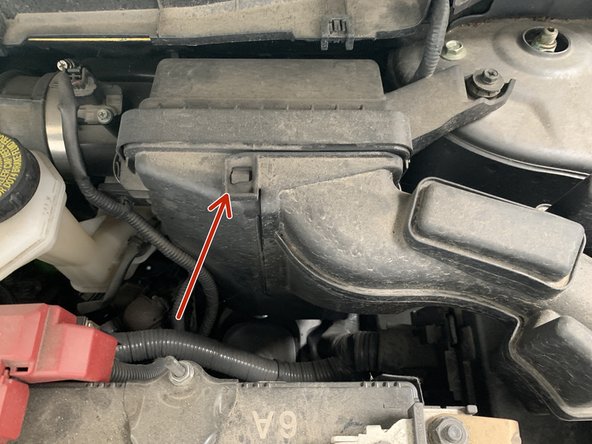 Déclipser les agrafes