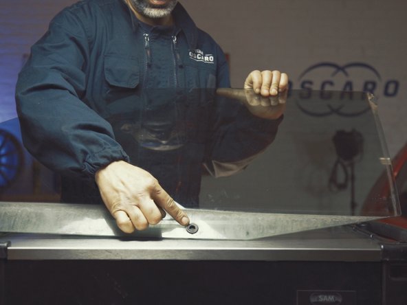 
Recover the window support seal
