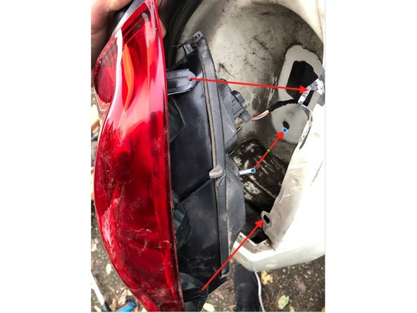 1 : Rebranchez le fiche électrique