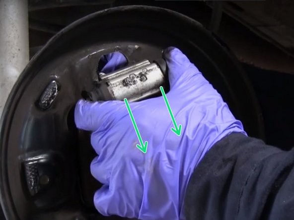 Extraire le cylindre de roue