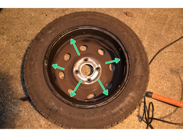 Il est très important de changer le soufflet dès que vous vous apercevez qu'il est coupé. De la graisse pourrait être projetée sur le disque de frein.