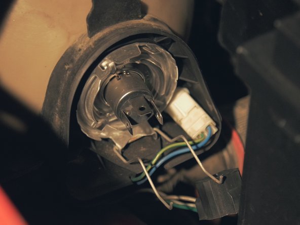 
Pull the bulb out of its location
