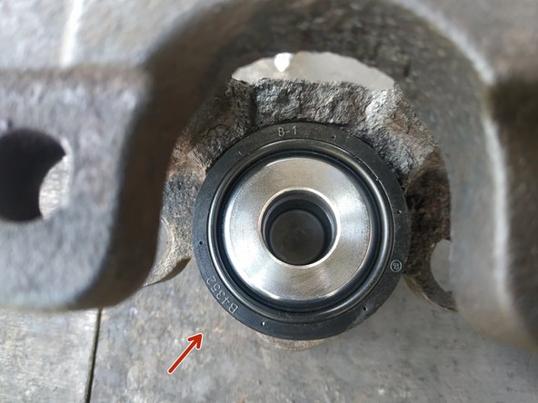 s'assurer que le soufflet est bien en place