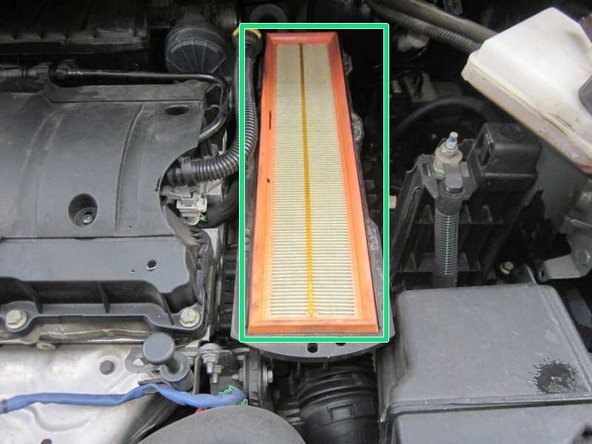 Déposer le filtre à air