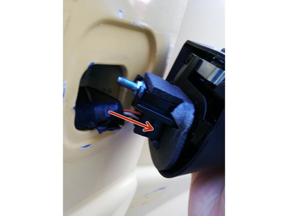 
insert the new mirror, first at the top, then at the bottom.
