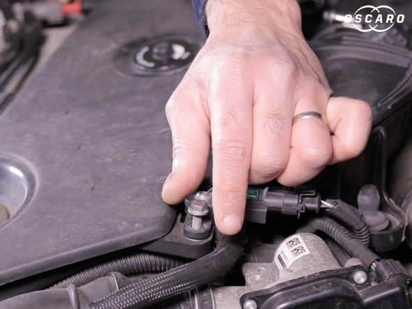 Placer le capteur de pression sur le coté