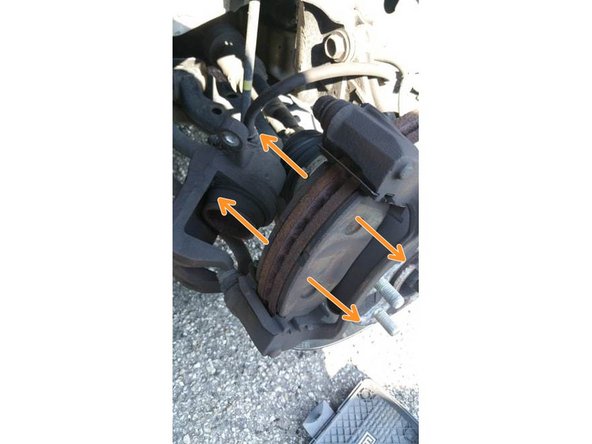 Repousser le piston de l'etrier afin de compenser la surepaisseur des plaquettes neuves, soit à l'aide d'un repousse piston, soit d'un serre joint, ou en faisant levier avec les anciennes plaquettes.